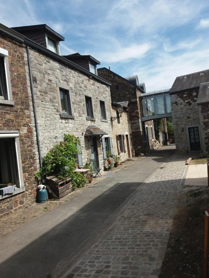 Maison D'Hotes "La Source Paisible Profondeville Kültér fotó