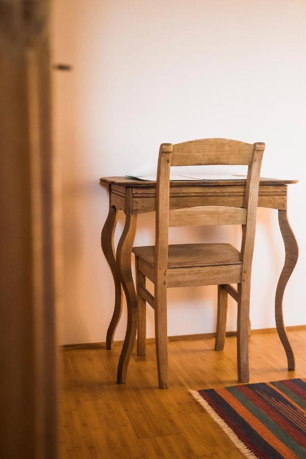 Maison D'Hotes "La Source Paisible Profondeville Kültér fotó